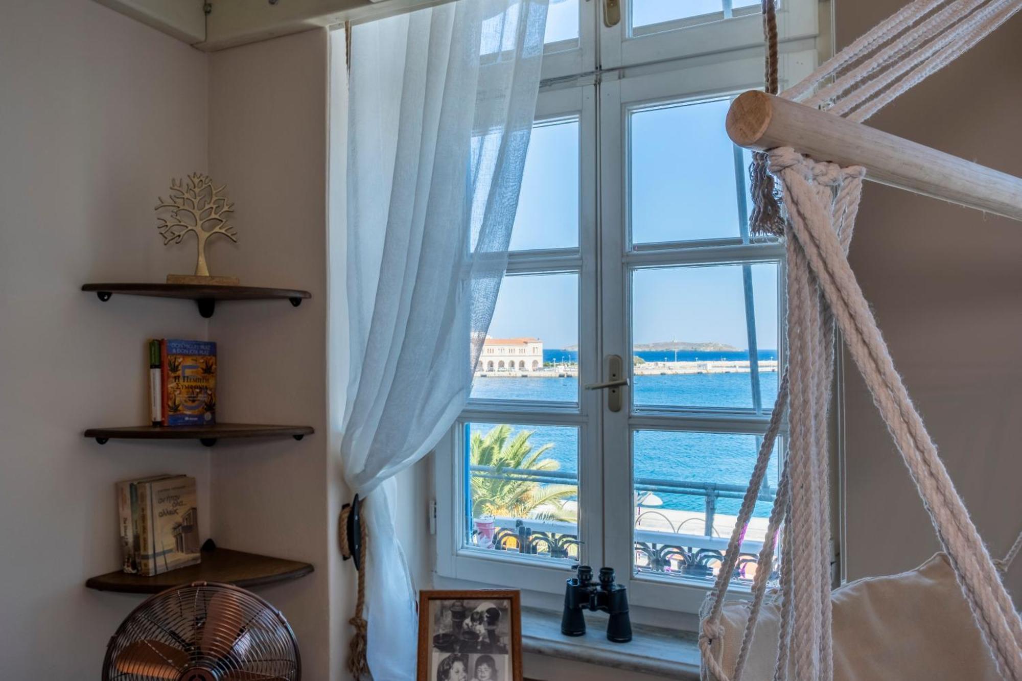 La Casa Nikolaou Sylivani Ermoupoli Luaran gambar
